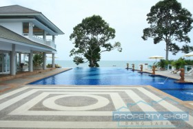 Baan Talay Pattaya, บ้านในบางเสร่, นาจอมเทียน