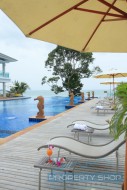 Baan Talay Pattaya, บ้านในบางเสร่, นาจอมเทียน