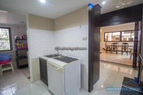 Sea View House For Sale Or Rent - 4 ห้องนอนบ้านสำหรับขายในบ้านอำเภอ, นาจอมเทียน