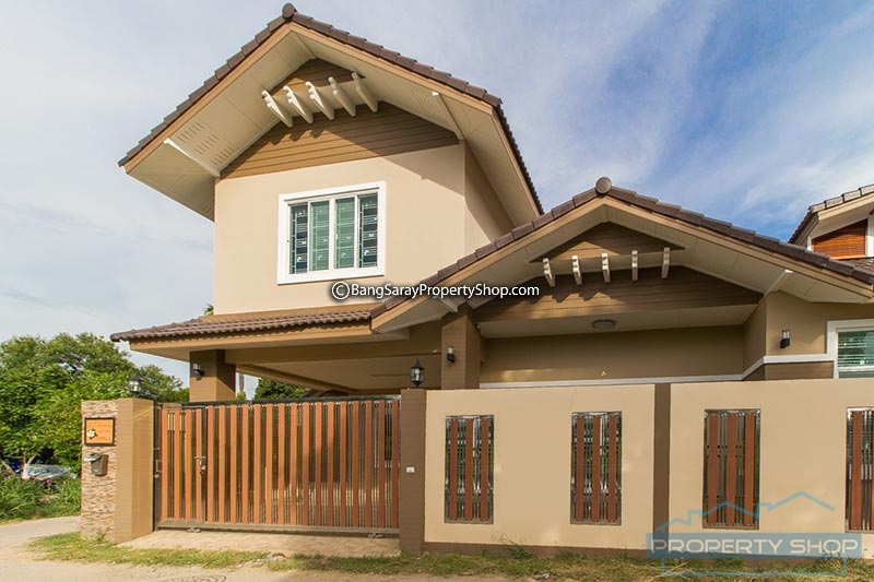 2 Storey House for Sale in Ocean Side Of Bang Saray  บ้าน  สำหรับขาย