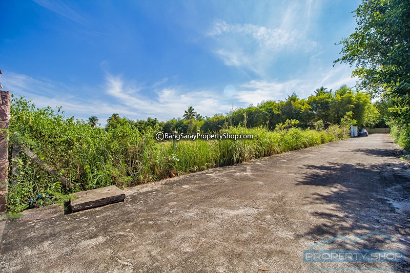 Value Priced Bang Saray Land for Sale. near Huay Tuu Lake ที่ดิน  สำหรับขาย