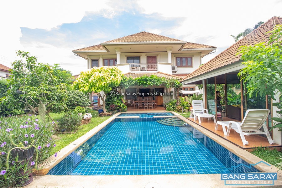 Two Storey Pool Villa for Sale in Na Jomtien - Bang Saray. บ้าน  สำหรับขาย