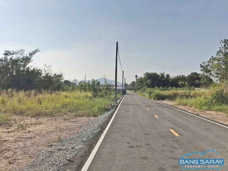 Land for Sale in Eastside of Bang Saray ที่ดิน  สำหรับขาย