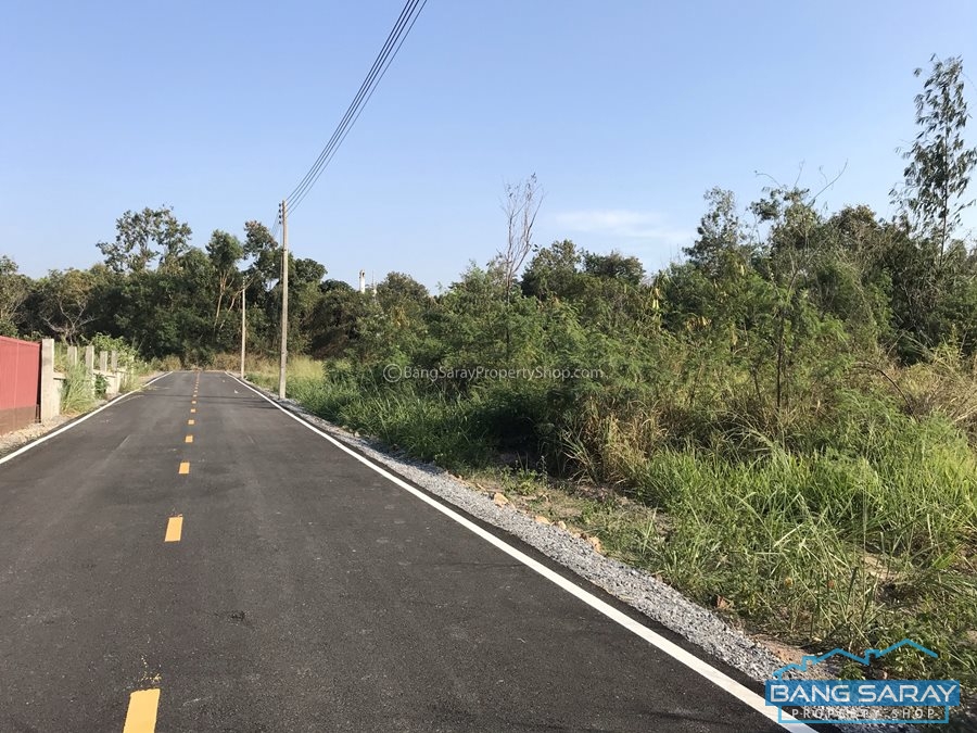 Land for Sale in Eastside of Bang Saray ที่ดิน  สำหรับขาย