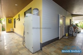 Pool Villa ฝั่งทะเล ภายในสไตล์ Contemporary  - 2 ห้องนอนบ้านสำหรับขายในบางเสร่, นาจอมเทียน