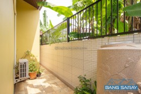 Pool Villa ฝั่งทะเล ภายในสไตล์ Contemporary  - 2 ห้องนอนบ้านสำหรับขายในบางเสร่, นาจอมเทียน