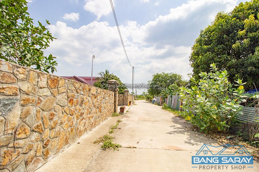 Land for Sale in Soi Silver Lake vineyard, Corner Plot  ที่ดิน  สำหรับขาย