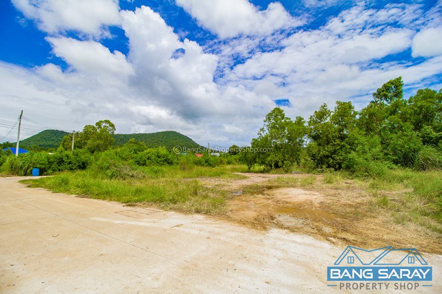 Ocean side Land for Sale in Bang Saray ที่ดิน  สำหรับขาย