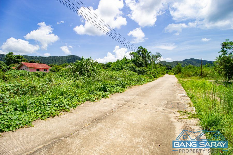 Ocean side Land for Sale in Bang Saray ที่ดิน  สำหรับขาย