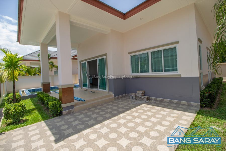 Single Storey Pool Villa for Sale in NaJomtien (Brand new) บ้าน  สำหรับขาย