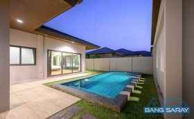 ขายบ้านใหม่ Pool Villa สไตล์รีสอร์ท พร้อมเฟอร์นิเจอร์ - 3 ห้องนอนบ้านสำหรับขายในห้วยใหญ่, นาจอมเทียน