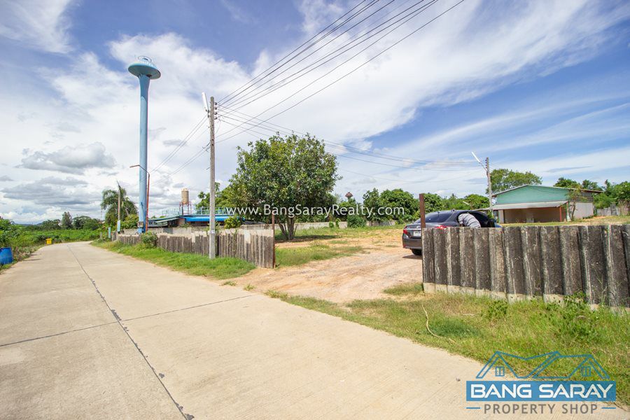 Land for Sale in Bang Saray Only 2.5 km. from the Beach. ที่ดิน  สำหรับขาย