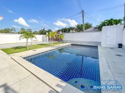 ขาย Pool Villa สร้างใหม่ ใกล้แหล่งท่องเที่ยว #ทำรายวันได้ - 3 ห้องนอนบ้านสำหรับขายในบางเสร่, นาจอมเทียน