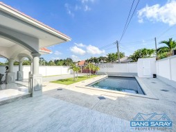 ขาย Pool Villa สร้างใหม่ ใกล้แหล่งท่องเที่ยว #ทำรายวันได้ - 3 ห้องนอนบ้านสำหรับขายในบางเสร่, นาจอมเทียน