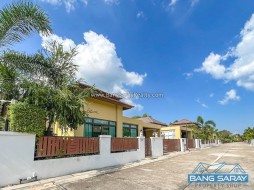 ขายบ้าน Pool Villa ฝั่งทะเลบางเสร่ พร้อมเฟอร์บิ้วอินส์ - 3 ห้องนอนบ้านสำหรับขายในบางเสร่, นาจอมเทียน