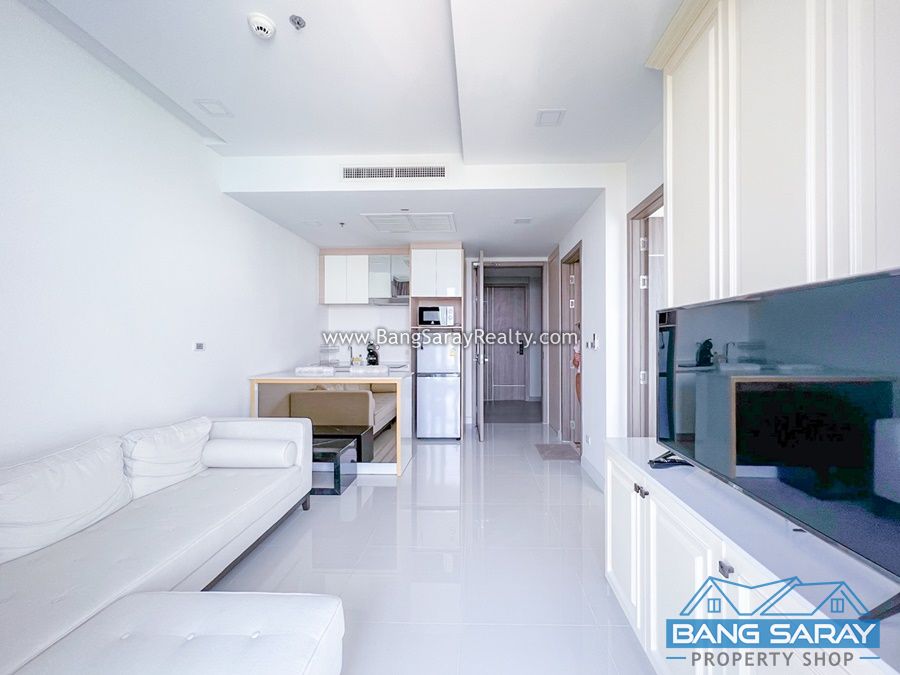 Beachfront Bang Saray Condo with Sea Views for Sale. คอนโด  สำหรับขาย