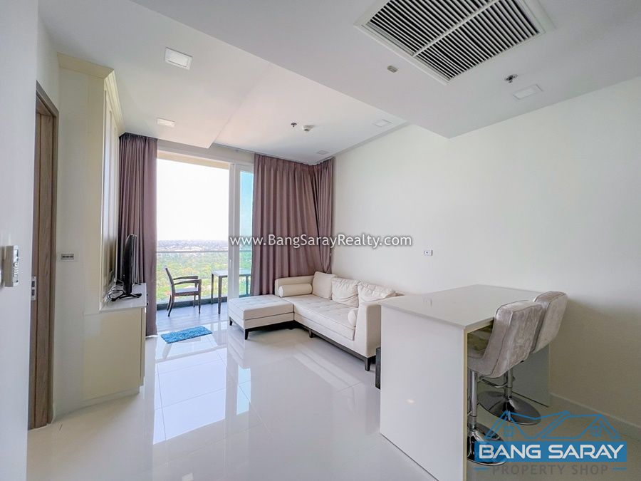 Beachfront Bang Saray Condo with Sea Views for Sale. คอนโด  สำหรับขาย