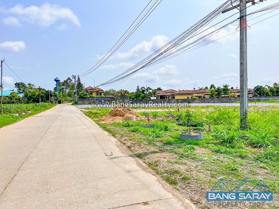 6 Rai of Land for sale, 3Km from Bang Saray Beach ที่ดิน  สำหรับขาย