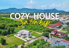 บ้าน 2 ชั้นรีโนเวทใหม่ รายล้อมไปด้วยวิวเขาสัตหีบ - 5 ห้องนอนบ้านสำหรับขายในสัตหีบ, นาจอมเทียน