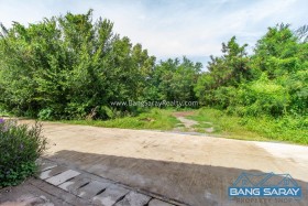ขายที่ดิน 138ตรว. ฝั่งทะเลใจกลางบางเสร่ แปลงมุม - ที่ดินสำหรับขายในบางเสร่, นาจอมเทียน