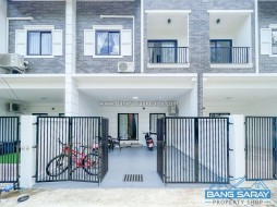 Town Home For Sale In Beachside Bang Saray - 3 ห้องนอนบ้านสำหรับขายในบางเสร่, นาจอมเทียน