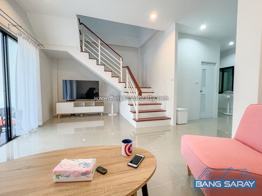 Town Home for Sale in Beachside Bang Saray บ้าน  สำหรับขาย