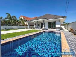  ขาย Pool Villa สร้างใหม่ ใกล้แหล่งท่องเที่ยว - 3 ห้องนอนบ้านสำหรับขายในบางเสร่, นาจอมเทียน