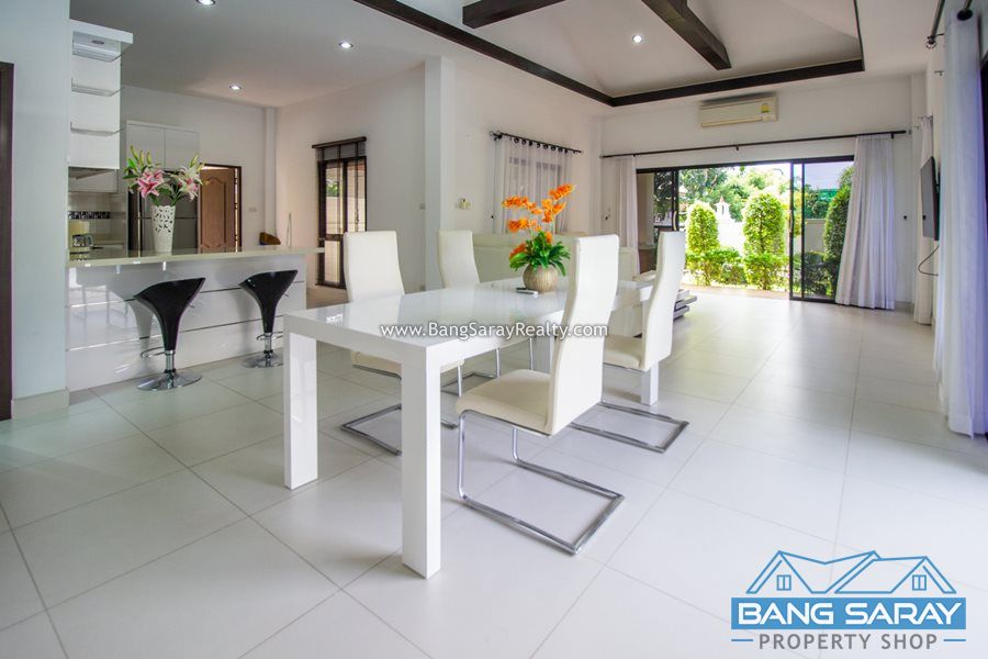 Single Story Pool Villa for Rent in Na Jomtien บ้าน  สำหรับเช่า