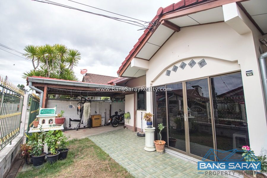 Corner house for Sale in Bang Saray บ้าน  สำหรับขาย