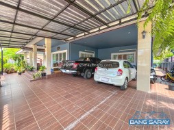 บ้านเดี่ยว 143 ตรว. พร้อมสระว่ายน้ำ - 3 ห้องนอนบ้านสำหรับขายในบางเสร่, นาจอมเทียน
