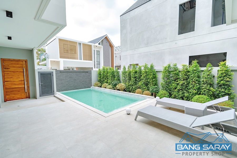 Modern Luxury Style Pool villa Pattaya (Brand new!) บ้าน  สำหรับขาย