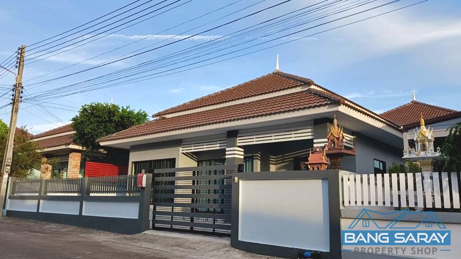 Single house for Sale in Bang Saray Soi BoonThavorn บ้าน  สำหรับขาย