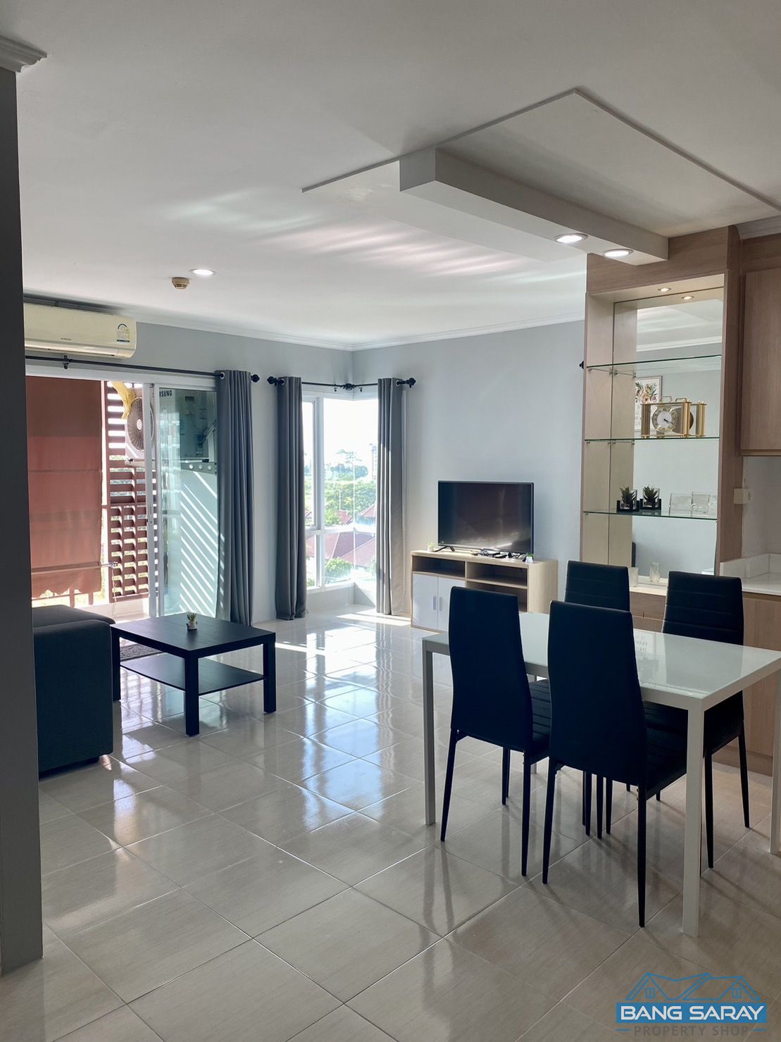 Beachside Bang Saray Corner Condo for Sale คอนโด  สำหรับขาย