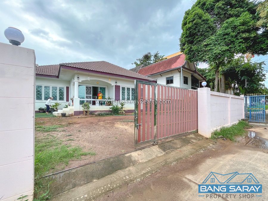 Single house for Sale in beachside of Bang Saray. บ้าน  สำหรับขาย