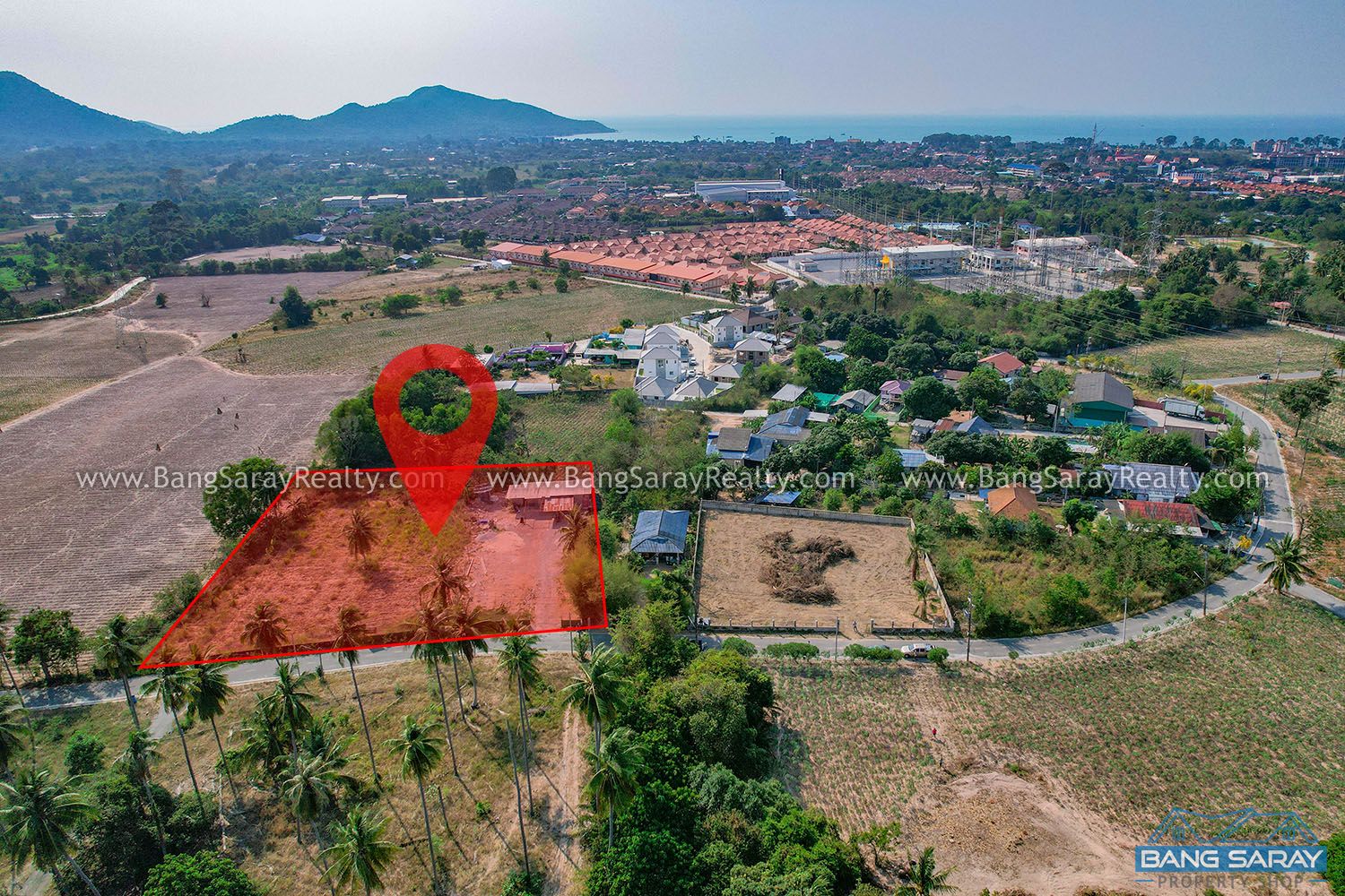  Land for Sale in East side Bang Saray, Soi Boonthavorn ที่ดิน  สำหรับขาย