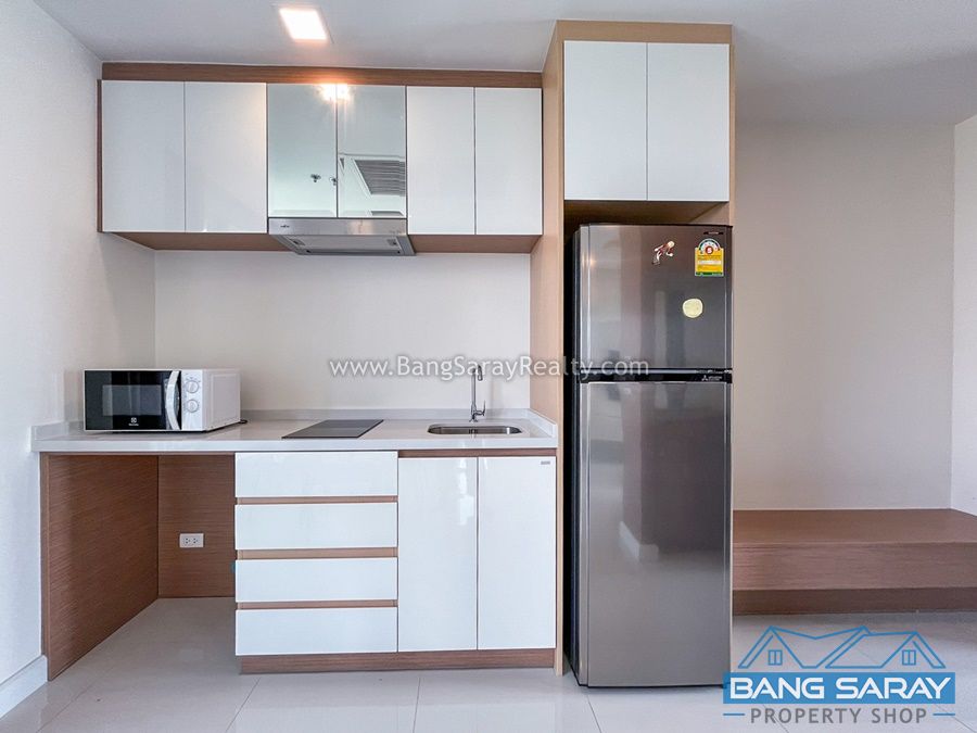 Corner unit with Sea view, Beachfront Bang Saray Condo for Rent. คอนโด  สำหรับเช่า