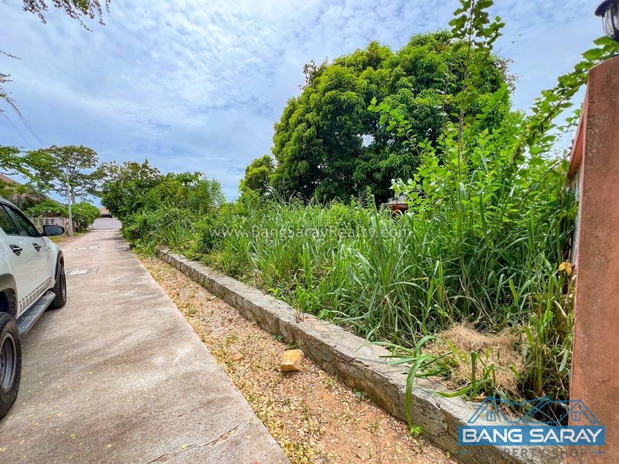 Plot of Land for Sale in Beachside of Bang Saray ที่ดิน  สำหรับขาย