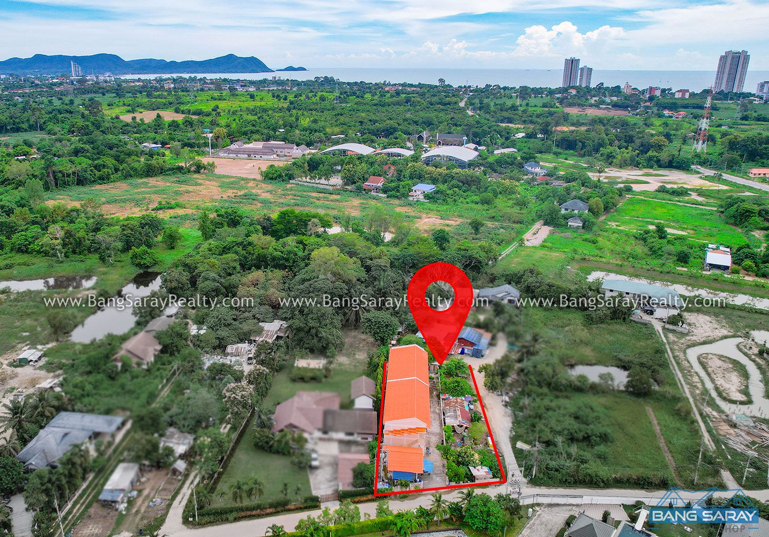 Apartment for Sale on 1 Rai of Land in soi Wat Yan ธุรกิจ  สำหรับขาย