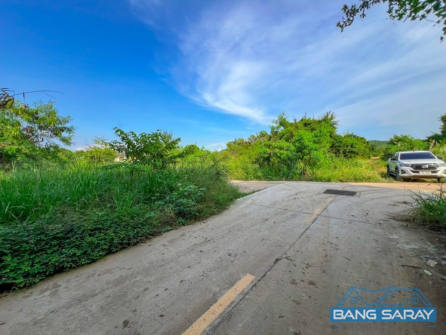 100 sqw of Land for Sale in Sattahip Near J-junction ที่ดิน  สำหรับขาย