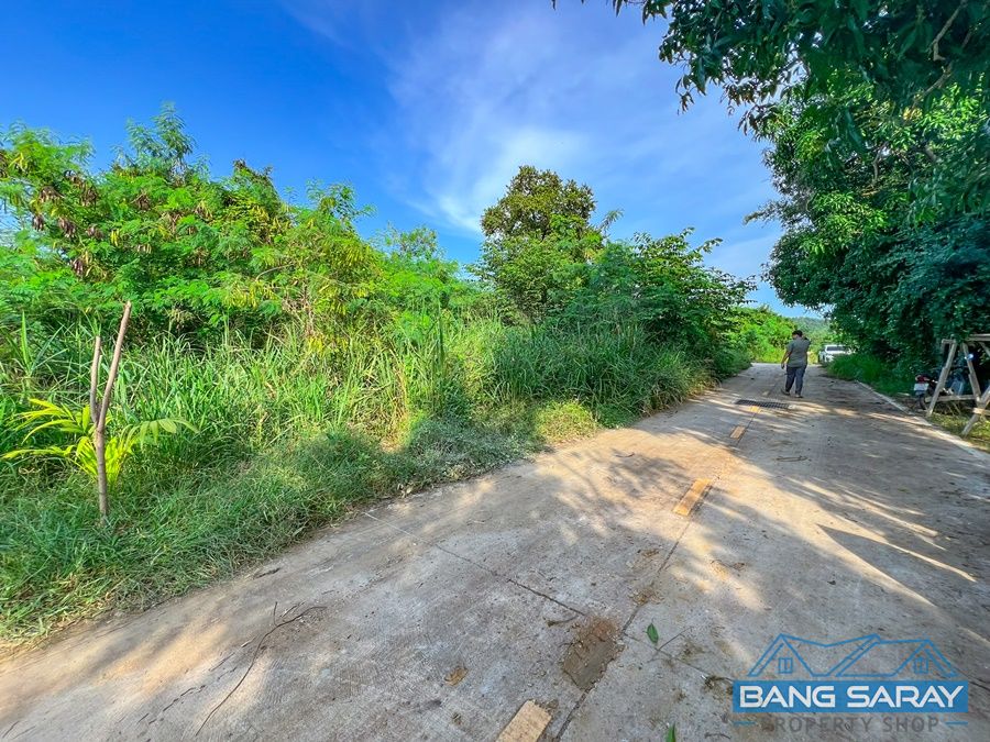 100 sqw of Land for Sale in Sattahip Near J-junction ที่ดิน  สำหรับขาย