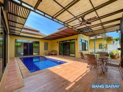 Pool Villa หลังมุม ฝั่งทะเลบางเสร่ ขายและให้เช่า - 3 ห้องนอนบ้านสำหรับขายในบางเสร่, นาจอมเทียน