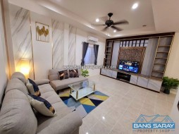 บ้านเดี่ยวรีโนเวทใหม่ บางเสร่ - ติดสุขุมวิท - 3 ห้องนอนบ้านสำหรับขายในบางเสร่, นาจอมเทียน