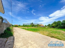 ที่ดินฝั่งทะเล ซ.ข้างอนามัย ทำเลใจกลางบางเสร่ - ที่ดินสำหรับขายในบางเสร่, นาจอมเทียน