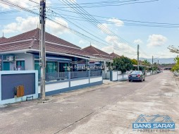 รีโนเวทใหม่เอี่ยม บ้านเดี่ยวบางเสร่ - 3 ห้องนอนบ้านสำหรับขายในบางเสร่, นาจอมเทียน