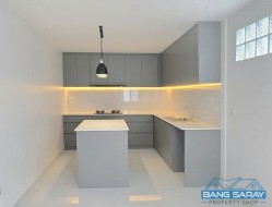 Pool Villa 2 ชั้น บางเสร่ ติดสุขุมวิท ใกล้ทะเล 3 นาที - 4 ห้องนอนบ้านสำหรับขายในบางเสร่, นาจอมเทียน