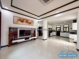 บ้านเดี่ยวหลังมุม พร้อมสระว่ายน้ำ บางเสร่ตะวันออก - 4 ห้องนอนบ้านสำหรับขายและให้เช่าในบางเสร่, นาจอมเทียน