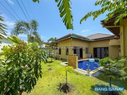 บ้านเดี่ยวหลังมุม พร้อมสระว่ายน้ำส่วนตัว - 3 ห้องนอนบ้านสำหรับขายในบางเสร่, นาจอมเทียน