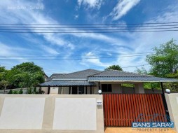 บ้านเดี่ยวฝั่งทะเลบางเสร่ รีโนเวทใหม่ พร้อมเข้าอยู่ - 3 ห้องนอนบ้านสำหรับขายในบางเสร่, นาจอมเทียน