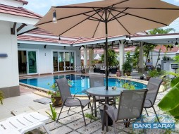 Pool Villa หลังหัวมุม 122ตรว. บางเสร่ตะวันออก - 3 ห้องนอนบ้านสำหรับขายในบางเสร่, นาจอมเทียน